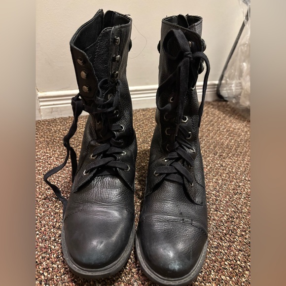 Combat Boots - Picture 2 of 3